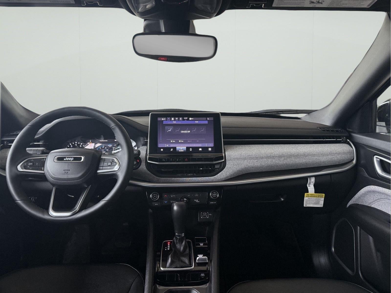2024 Jeep Compass Latitude Lux FWD
