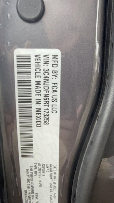 2024 Jeep Compass Latitude Lux FWD