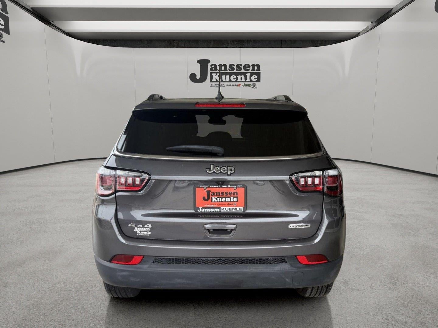 2024 Jeep Compass Latitude Lux FWD