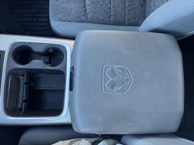 2017 RAM 3500 Big Horn Crew Cab 4x4 6'4' Box