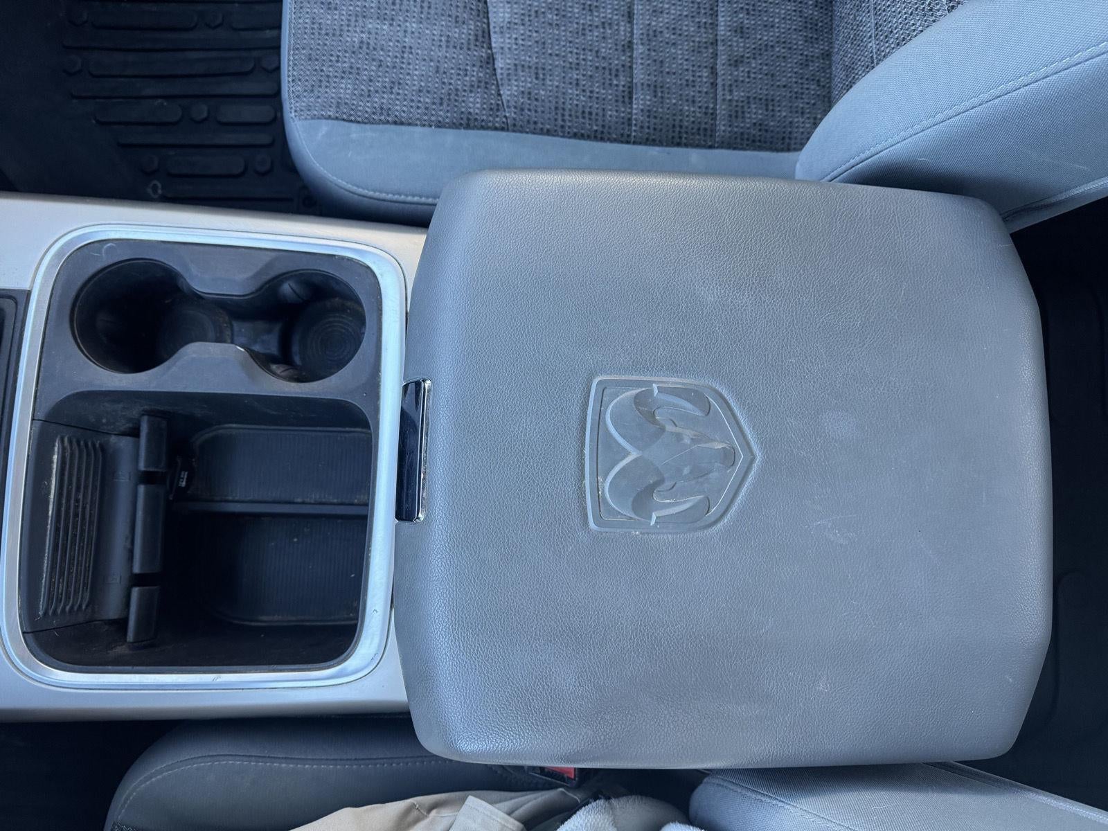 2017 RAM 3500 Big Horn Crew Cab 4x4 6'4' Box