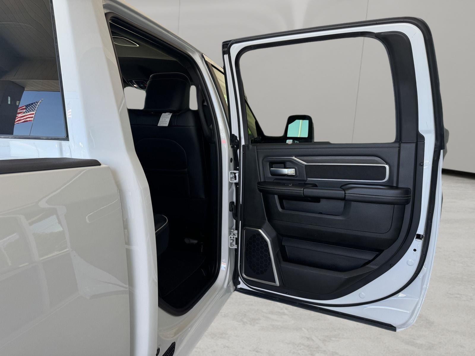 2026 RAM 2500 Laramie Crew Cab 4x4 6'4' Box