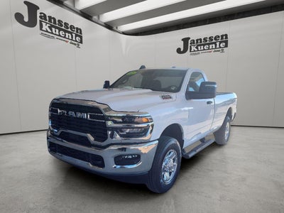 2025 RAM 2500 Tradesman Regular Cab 4x4 8' Box