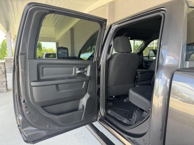2026 RAM Ram 2500 RAM 2500 BLACK EXPRESS CREW CAB 4X4 6'4' BOX