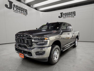2025 RAM 2500 Tradesman Crew Cab 4x4 6'4' Box