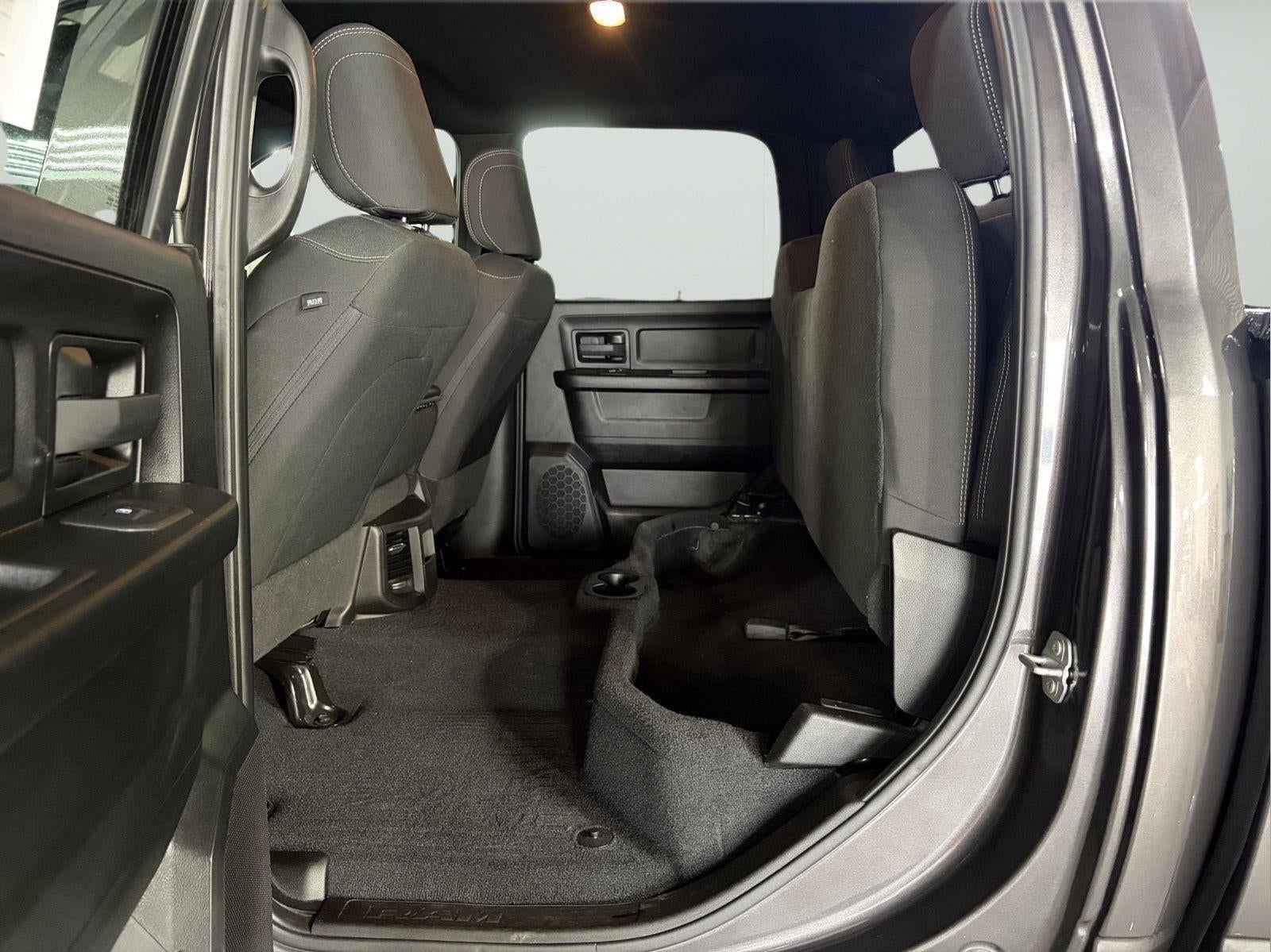 2025 RAM 2500 Tradesman Crew Cab 4x4 6'4' Box