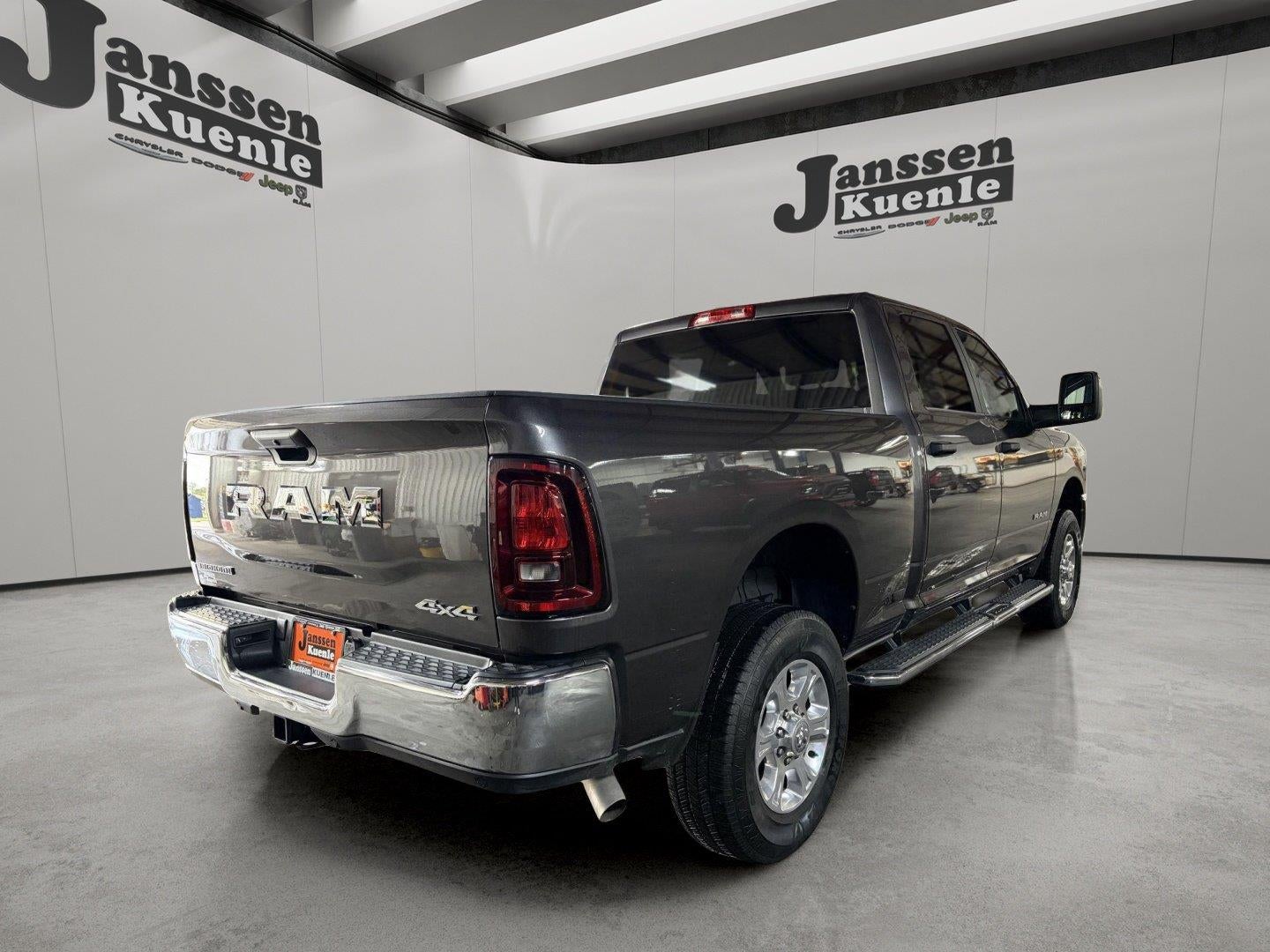 2026 RAM 2500 Big Horn Crew Cab 4x4 6'4' Box