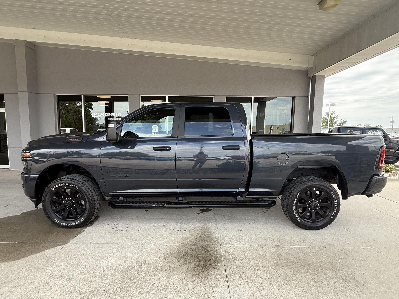 2025 RAM 2500 Big Horn Crew Cab 4x4 6'4' Box
