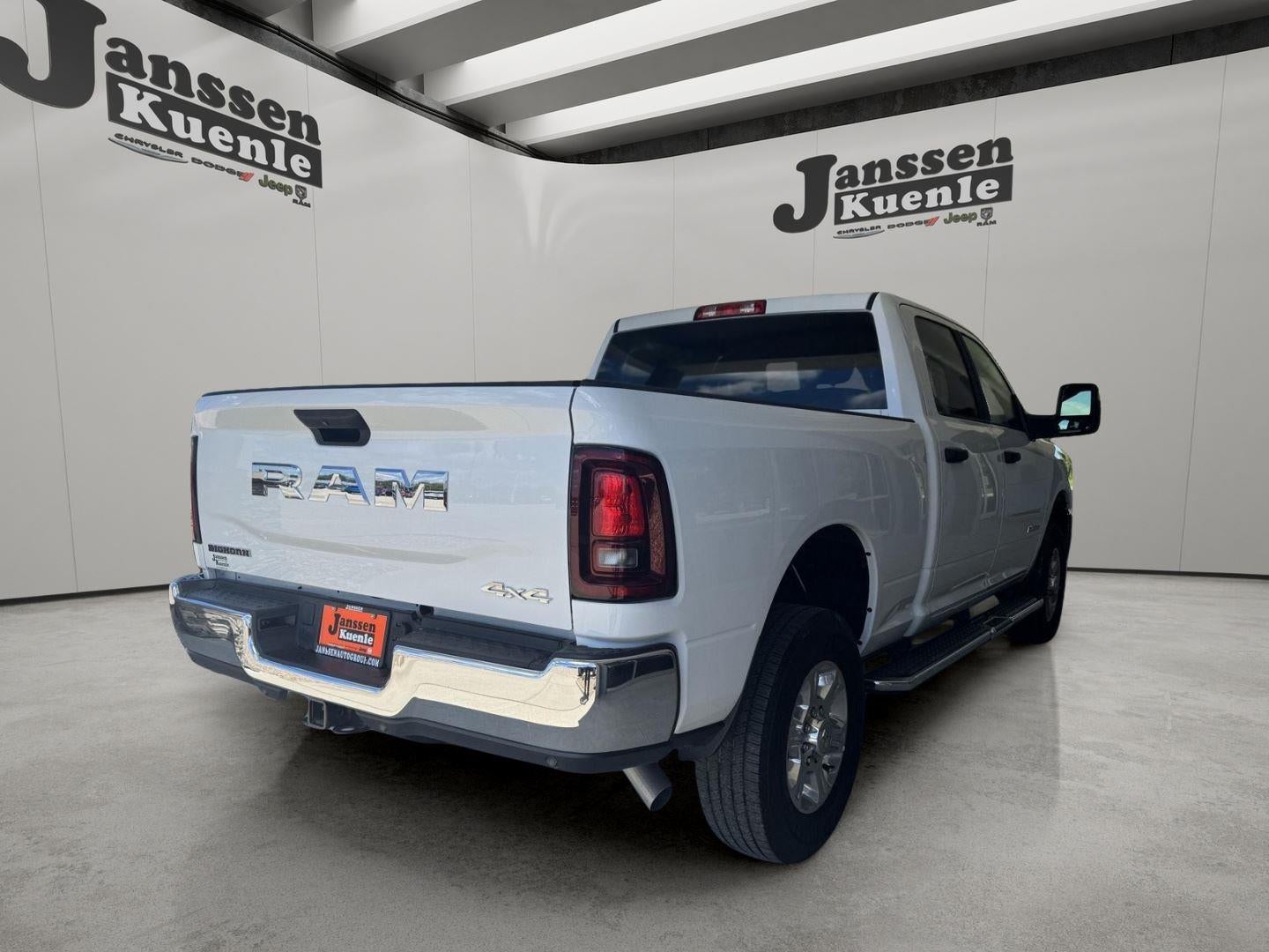 2026 RAM 2500 Big Horn Crew Cab 4x4 6'4' Box