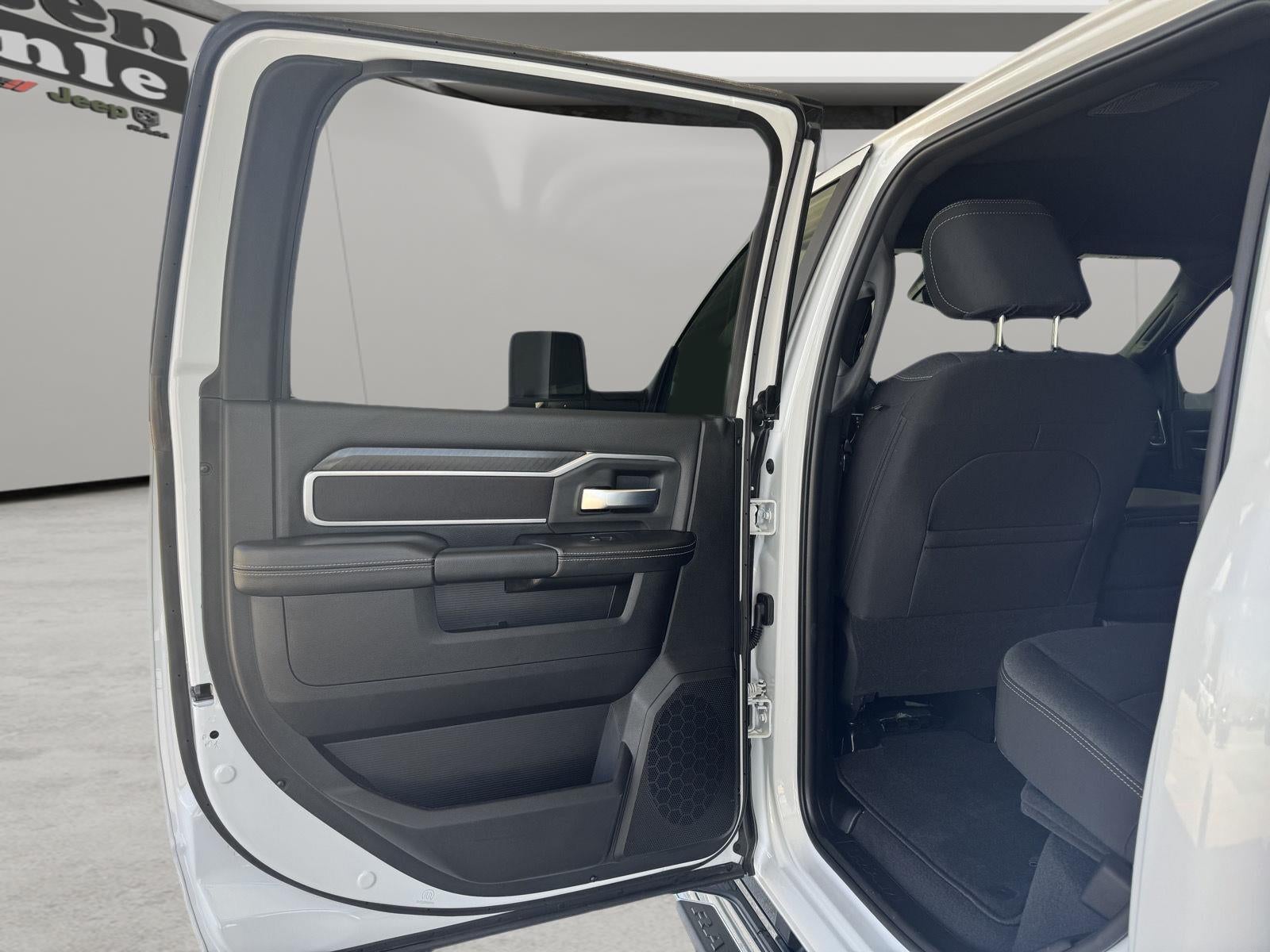2026 RAM 2500 Big Horn Crew Cab 4x4 6'4' Box