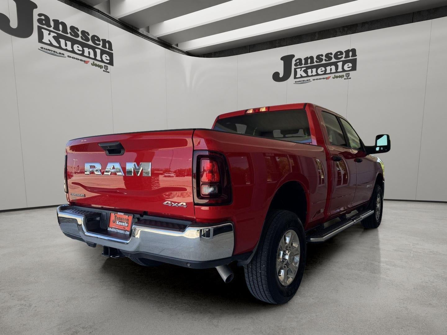 2026 RAM 2500 Big Horn Crew Cab 4x4 6'4' Box