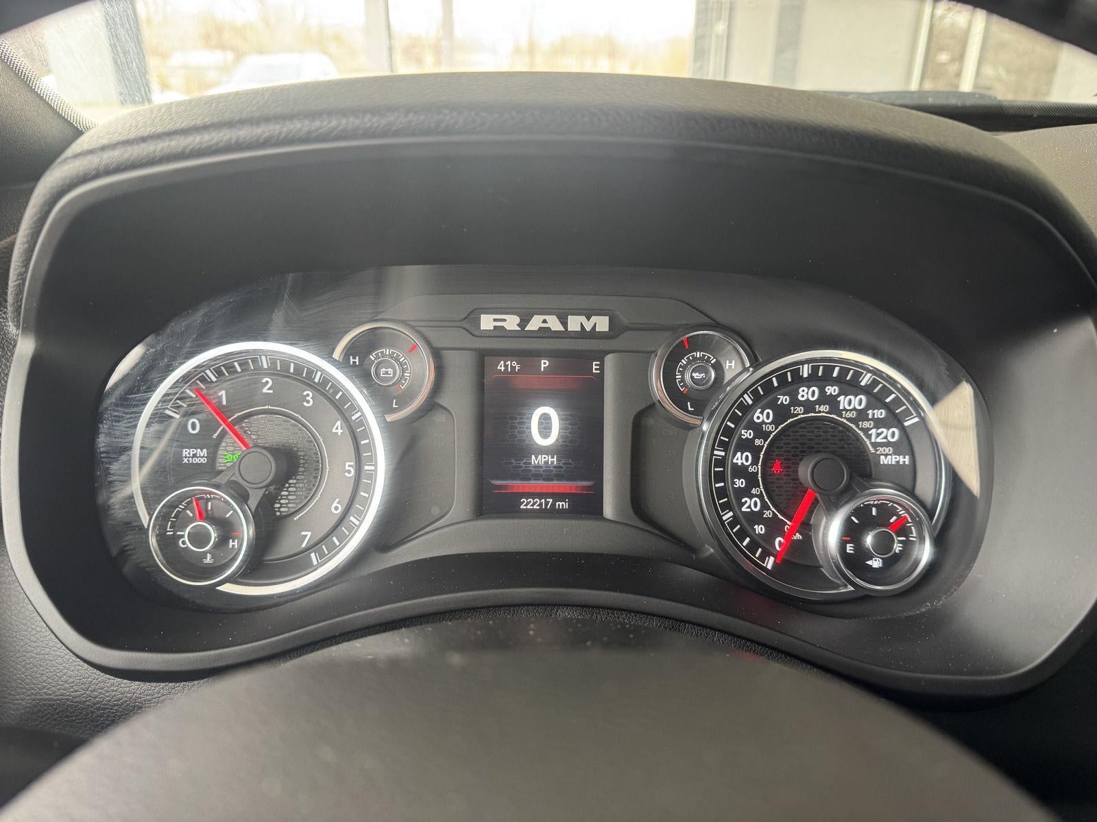 2024 RAM 2500 Big Horn Crew Cab 4x4 6'4' Box