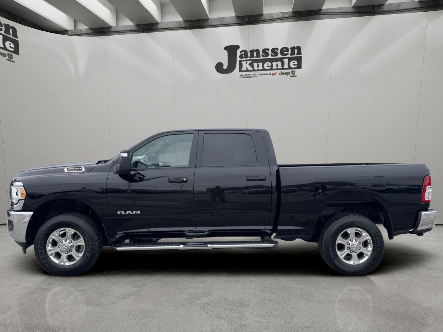 2024 RAM 2500 Big Horn 4X4 Crew Cab SWB's photo