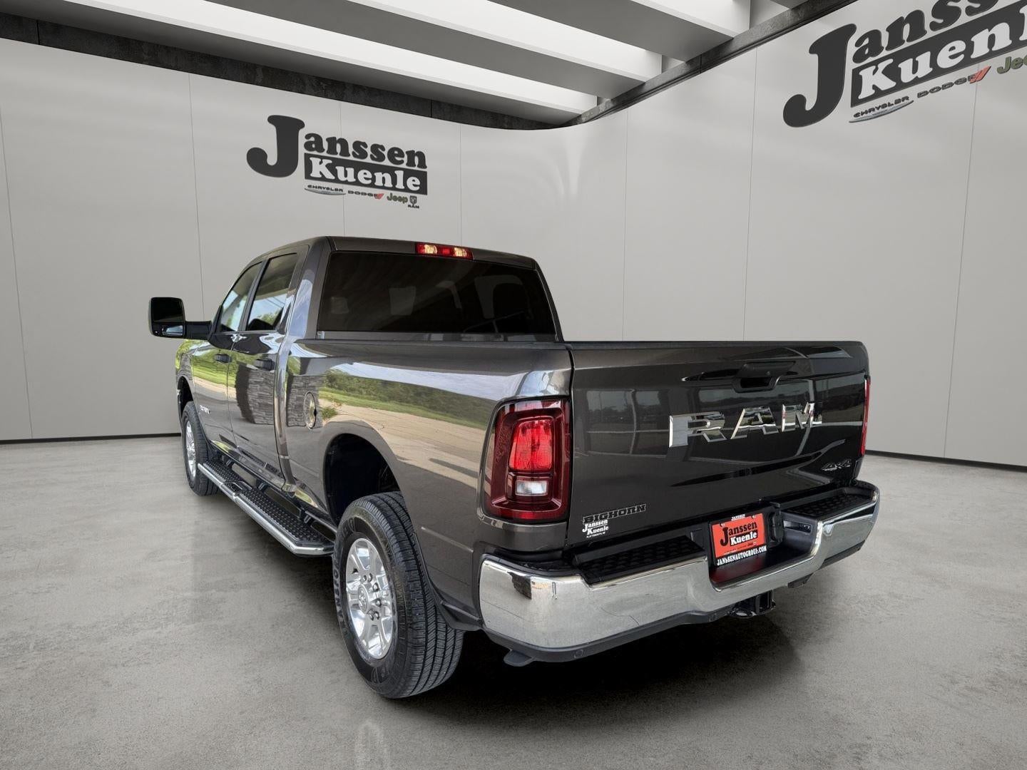 2026 RAM 2500 Big Horn Crew Cab 4x4 6'4' Box