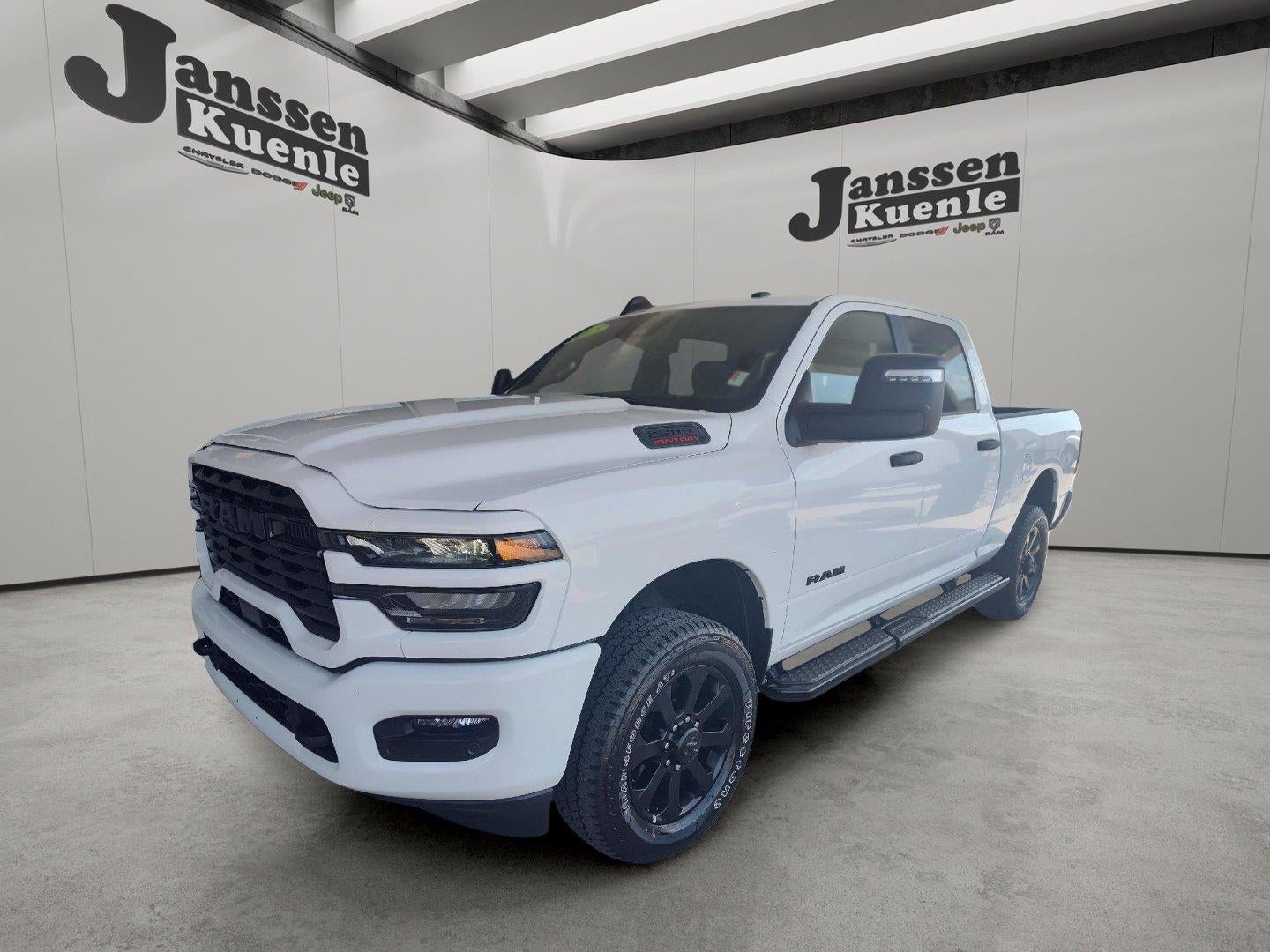 2025 RAM 2500 Big Horn Crew Cab 4x4 6'4' Box