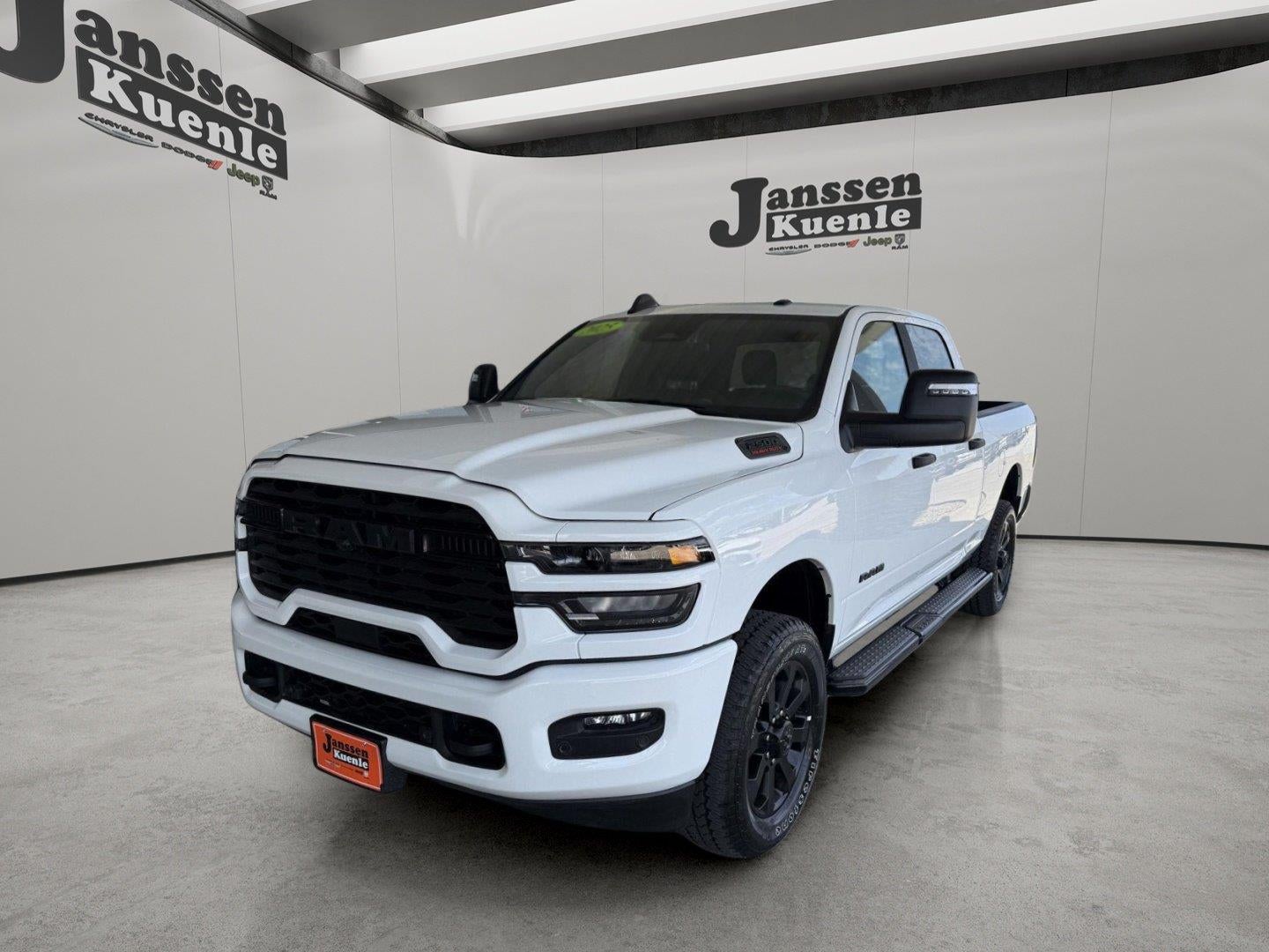 2025 RAM 2500 Big Horn Crew Cab 4x4 6'4' Box