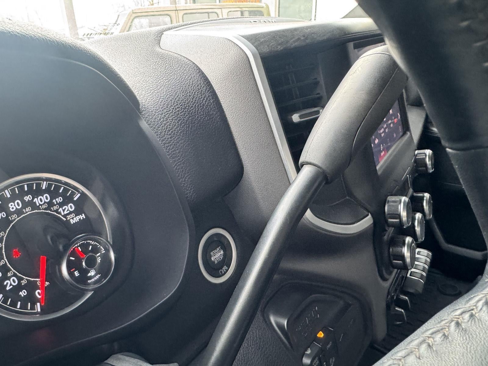 2024 RAM 2500 Big Horn Crew Cab 4x4 6'4' Box