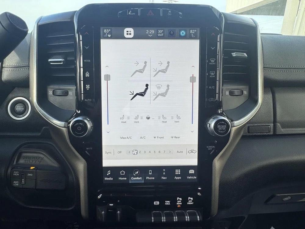 2024 RAM 2500 Laramie Crew Cab 4x4 6'4' Box