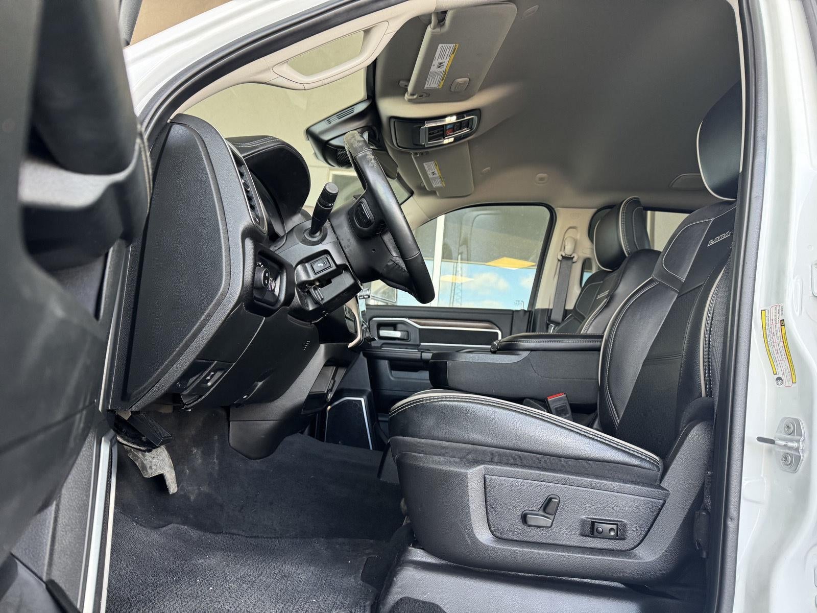 2024 RAM 2500 Laramie Crew Cab 4x4 6'4' Box