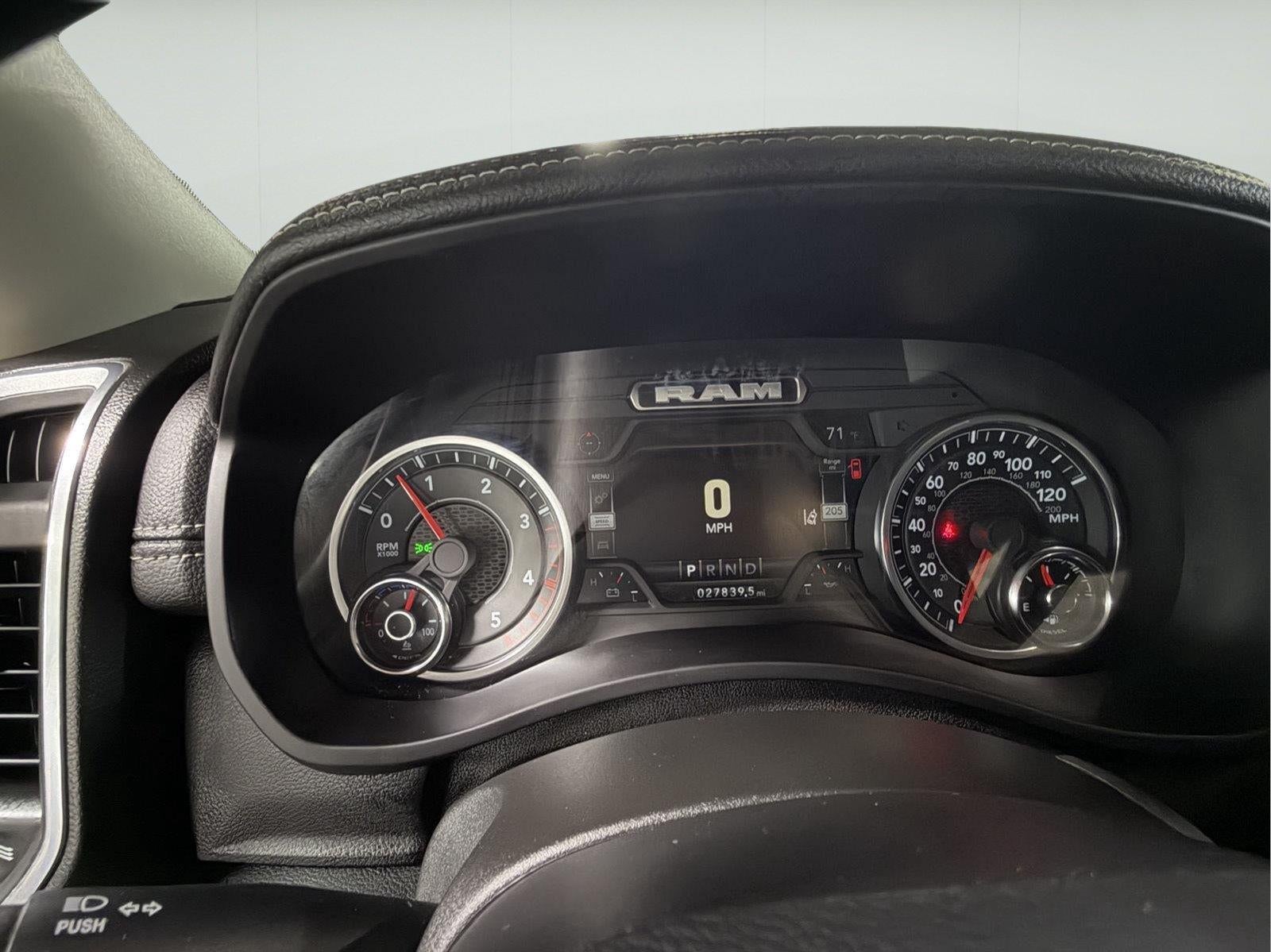 2024 RAM 2500 Laramie Crew Cab 4x4 6'4' Box