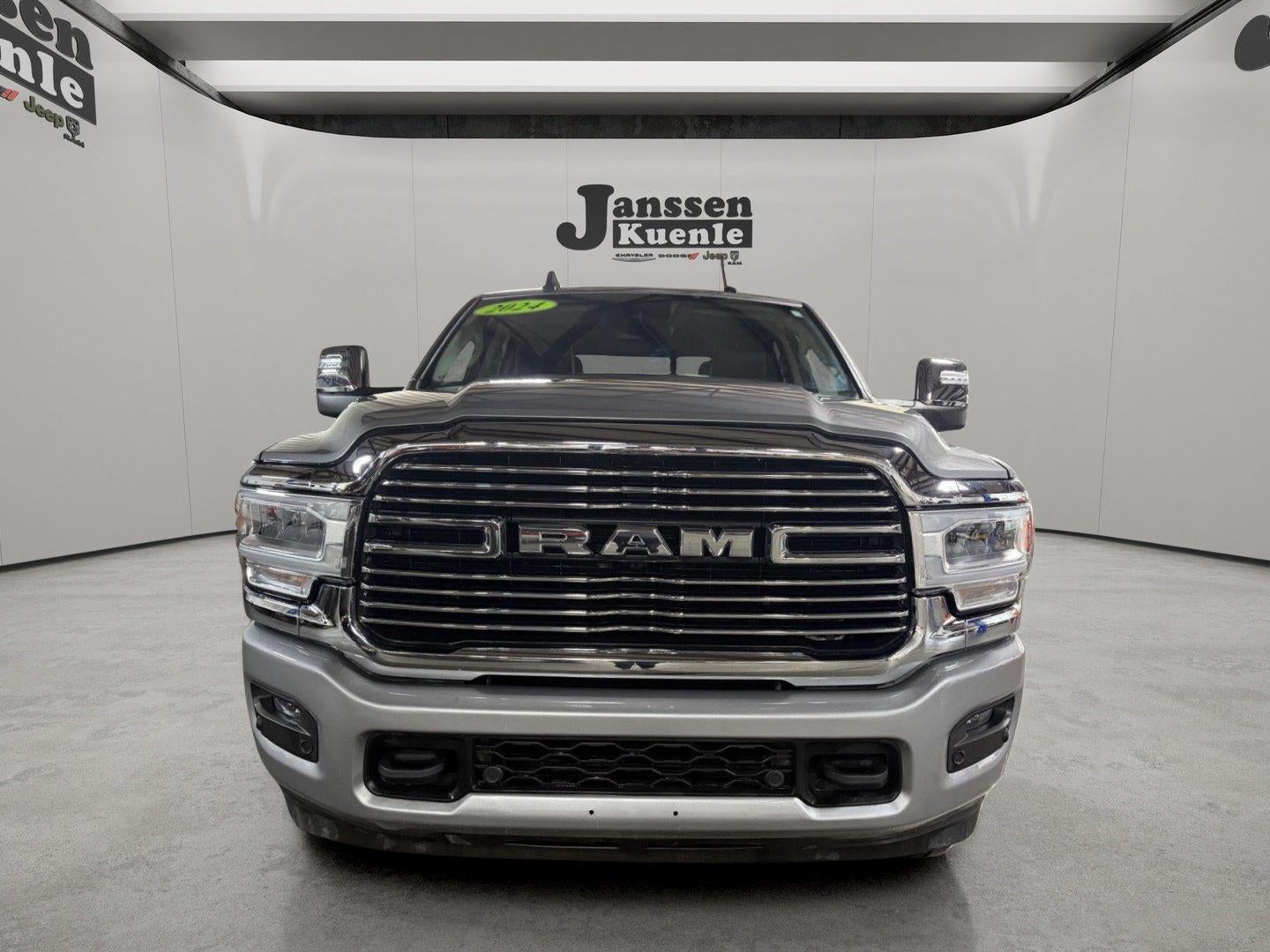 2024 RAM 2500 Laramie Crew Cab 4x4 6'4' Box