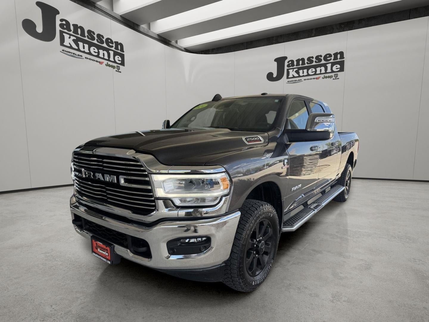 2024 RAM 2500 Laramie Crew Cab 4x4 6'4' Box