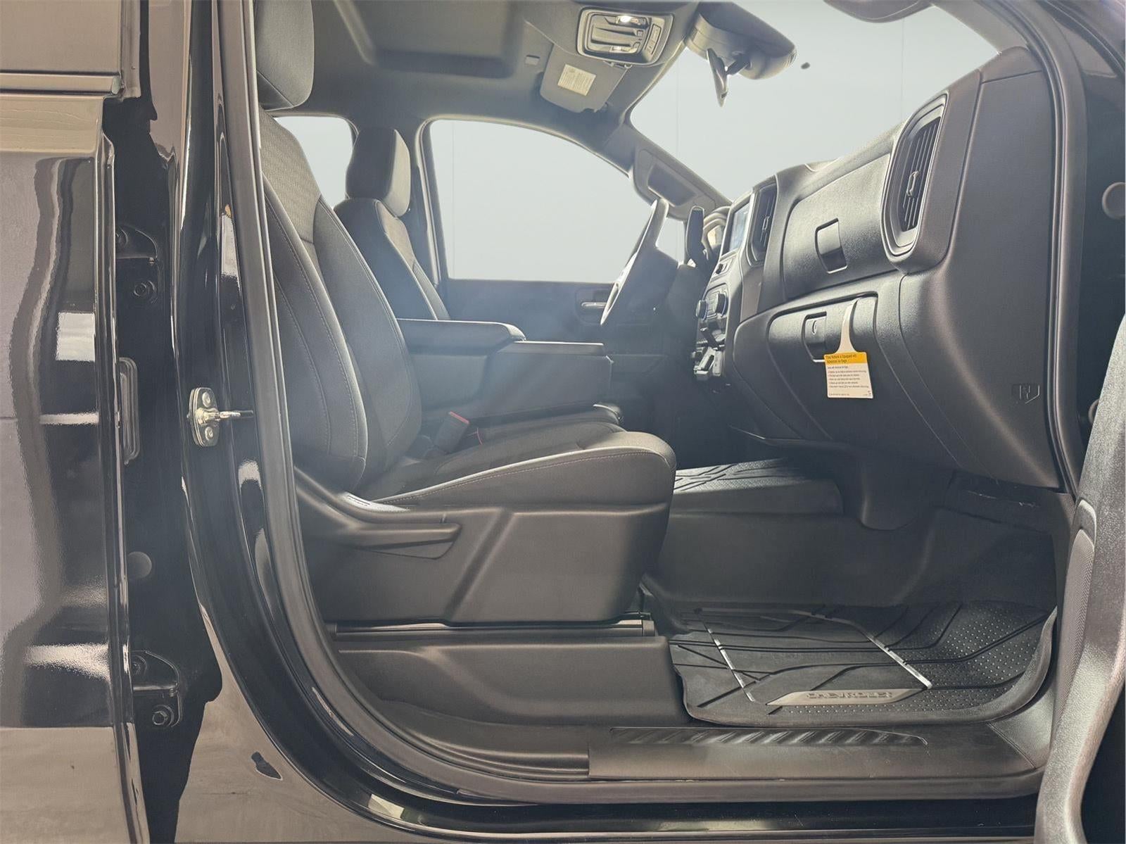 2025 Chevrolet Silverado 1500 4WD Crew Cab Short Bed Custom