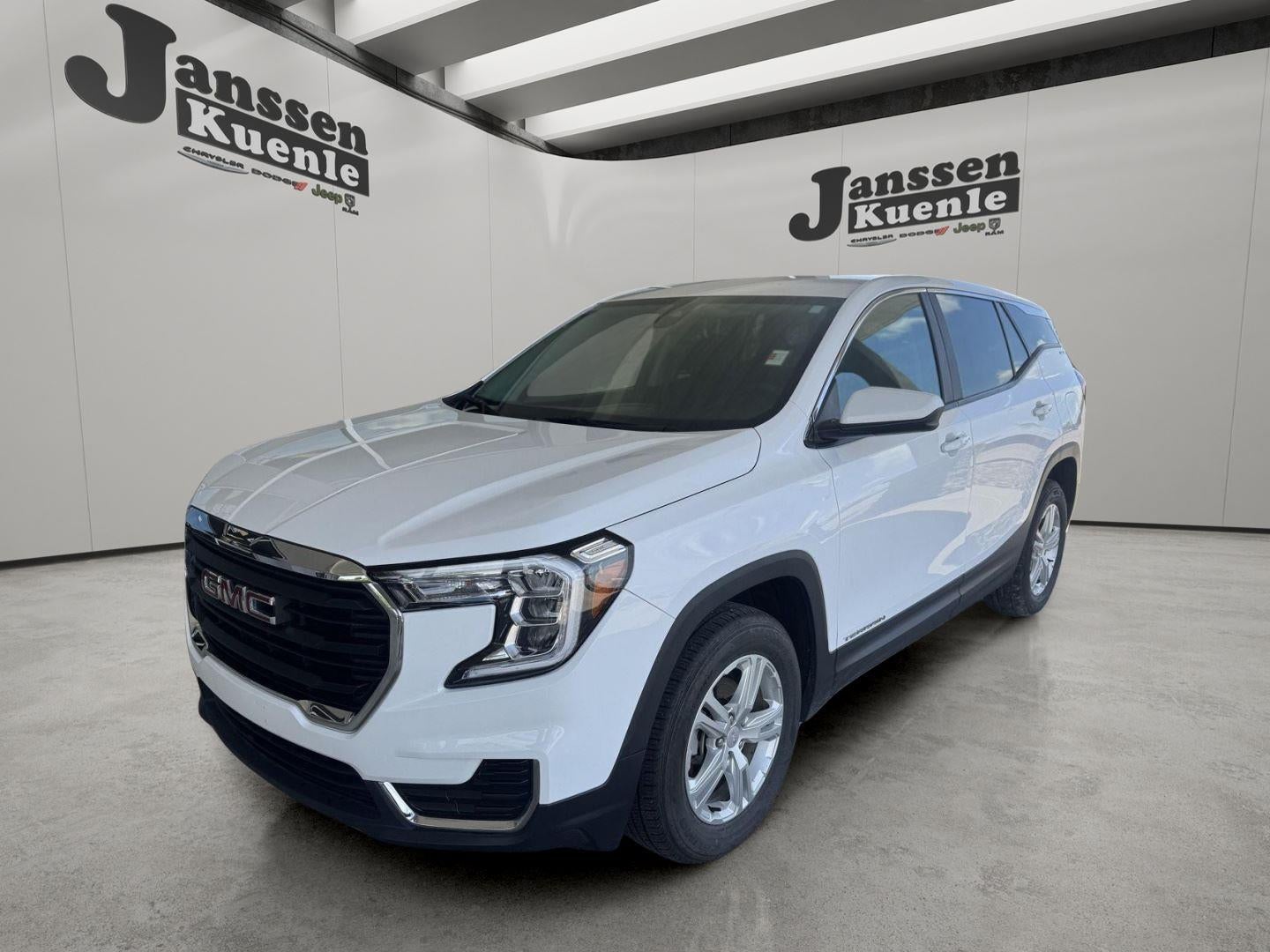 2024 GMC Terrain AWD SLE