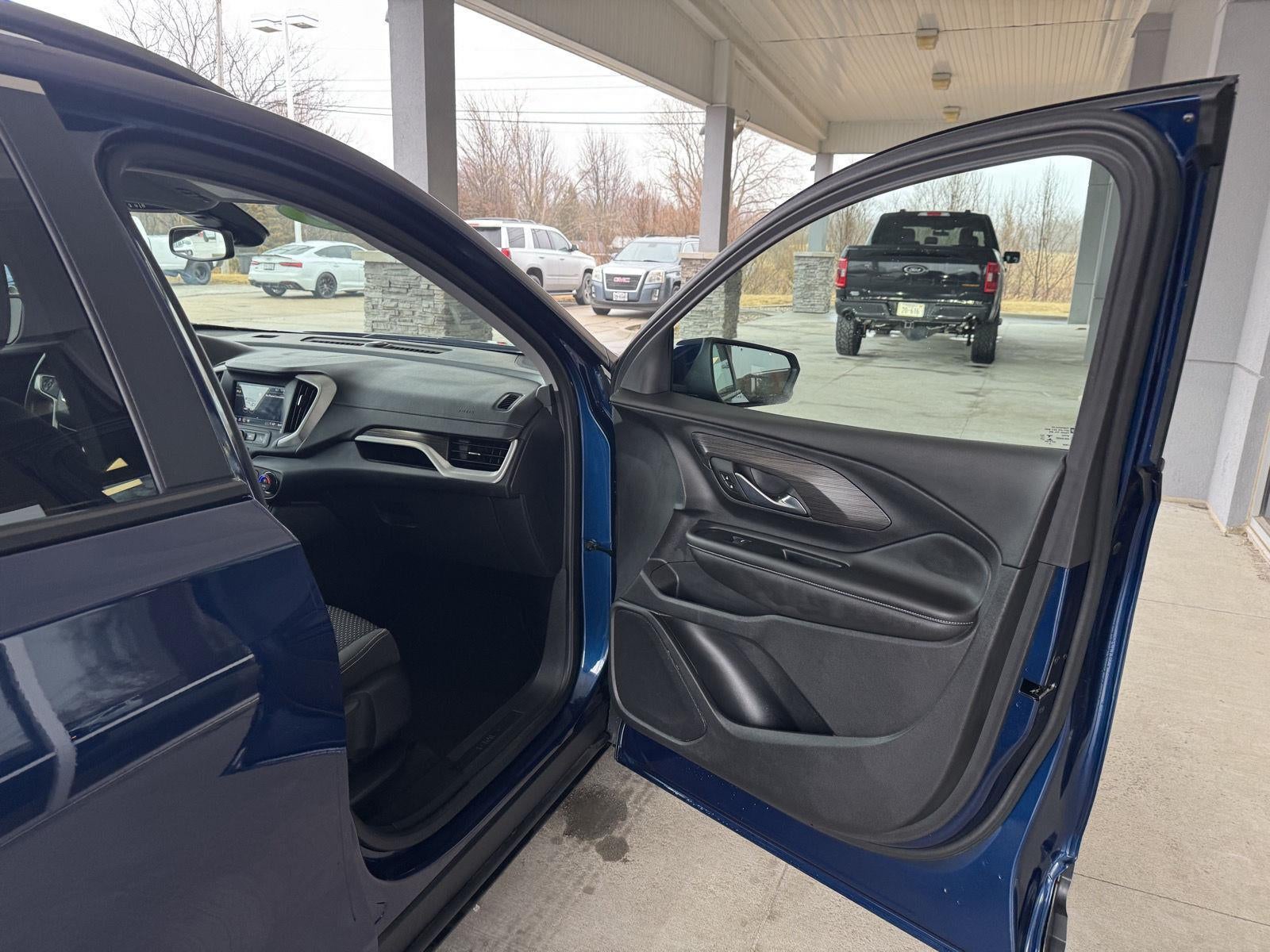 2023 GMC Terrain AWD SLE