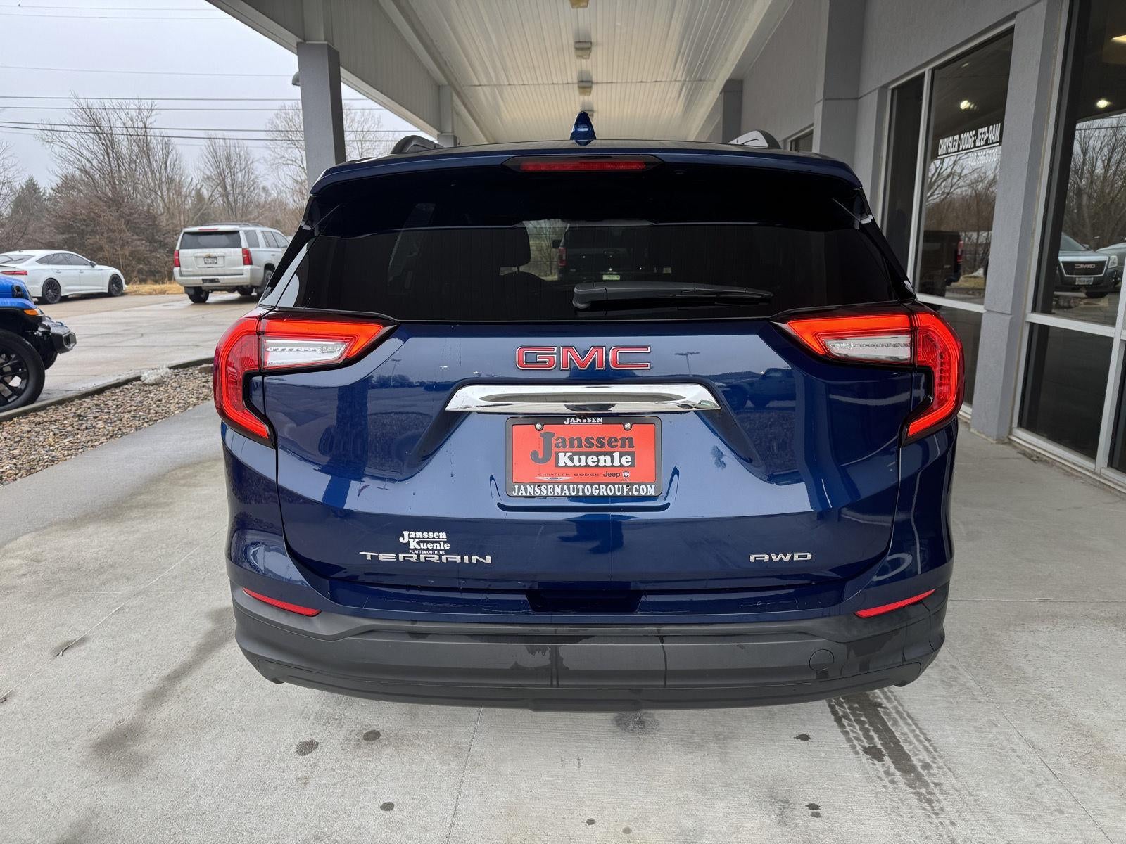 2023 GMC Terrain AWD SLE