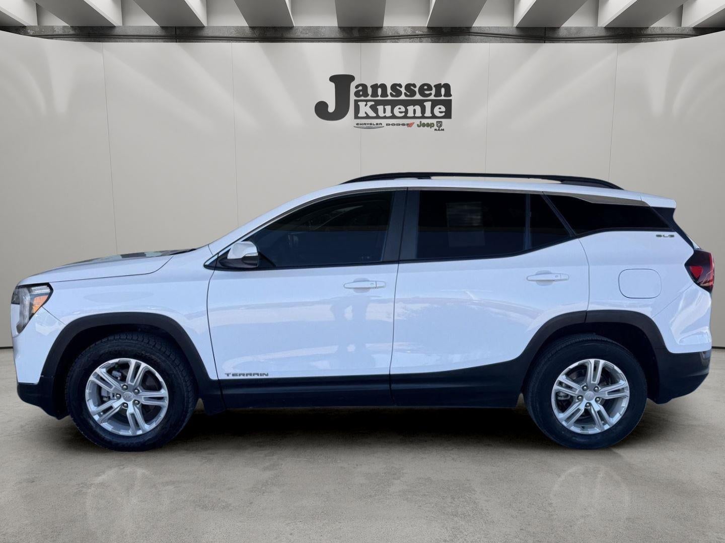 2022 GMC Terrain AWD SLE