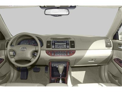 2004 Toyota Camry XLE