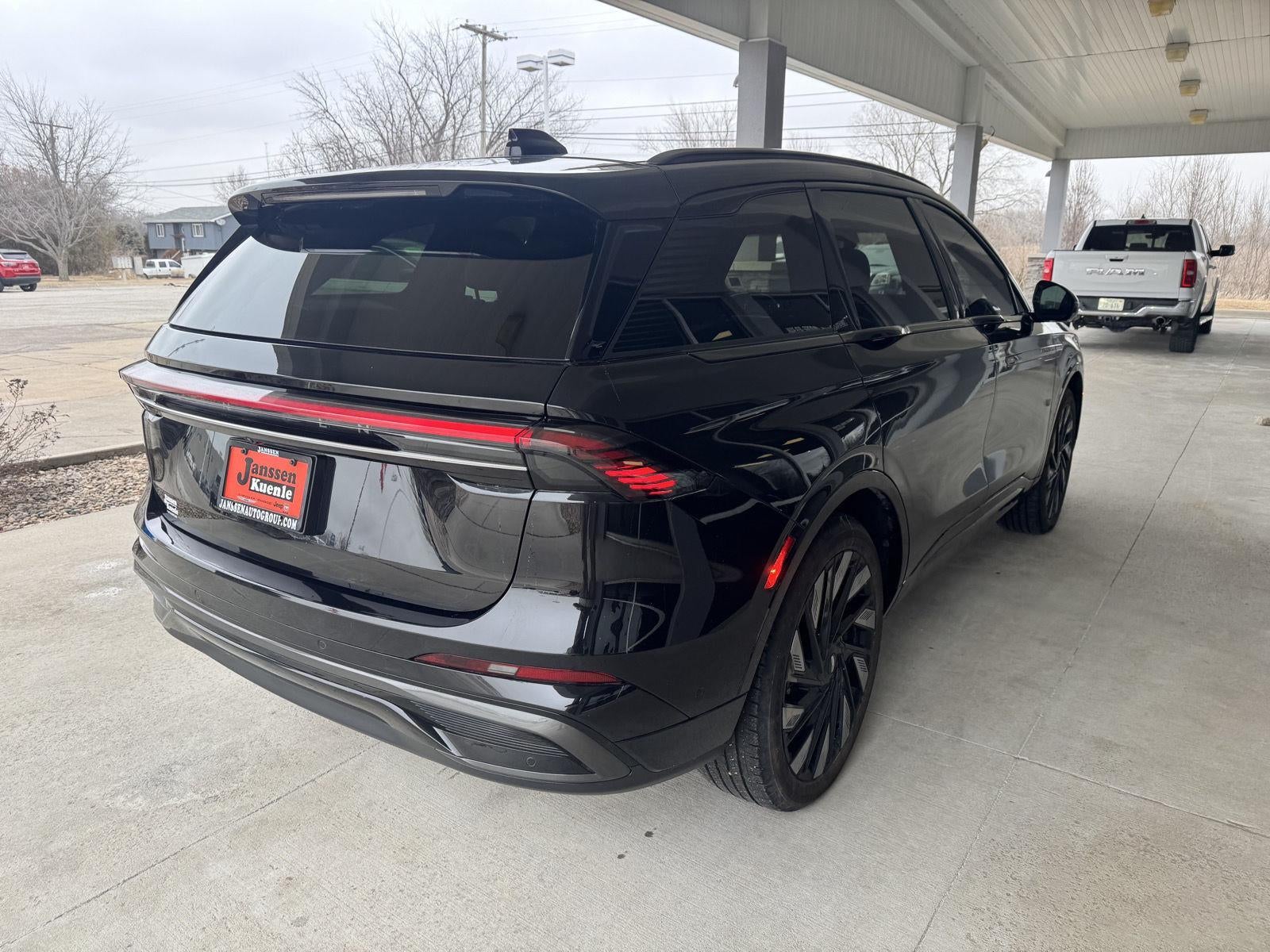 2024 Lincoln Nautilus Reserve