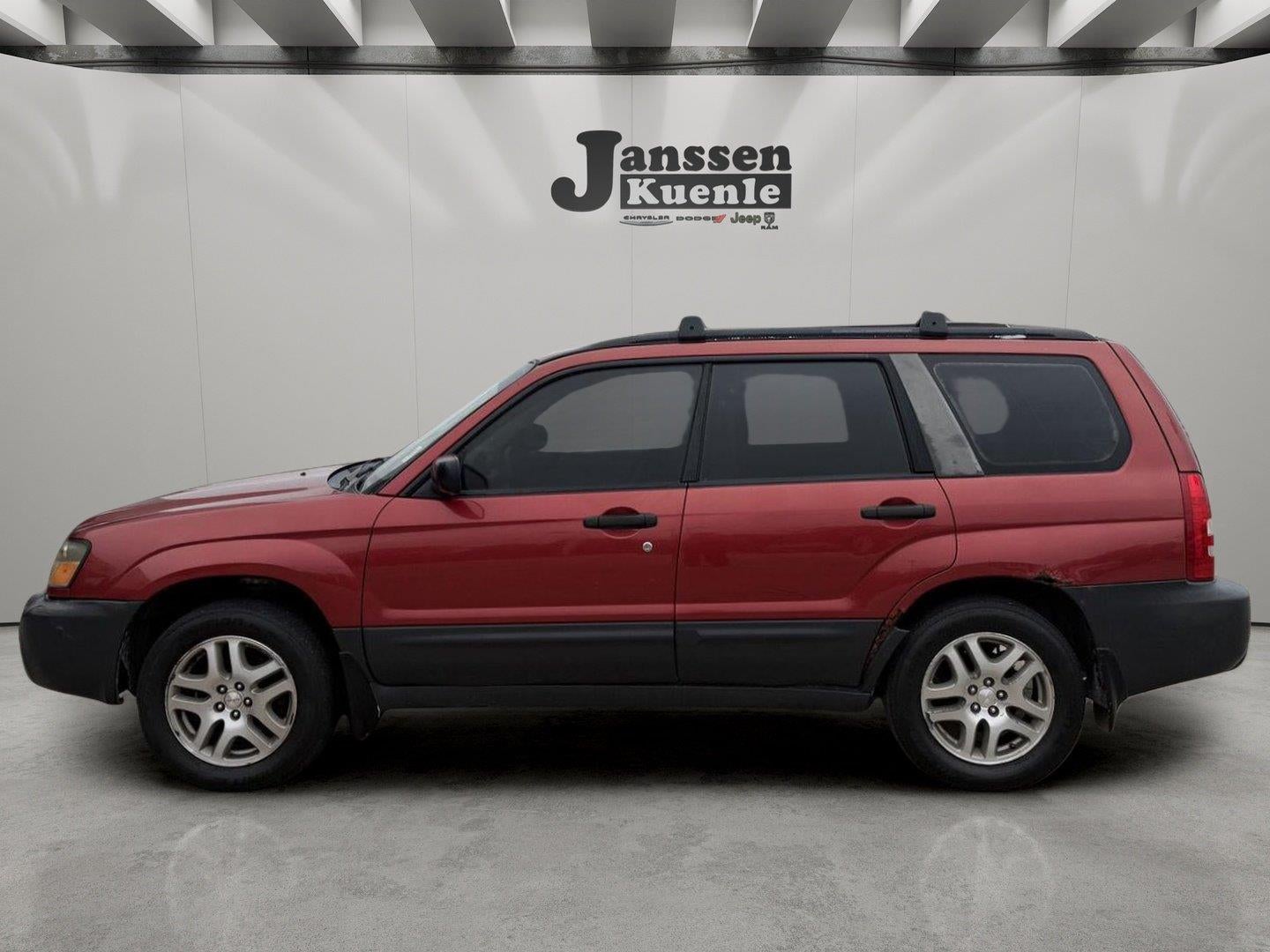 2005 Subaru Forester Base