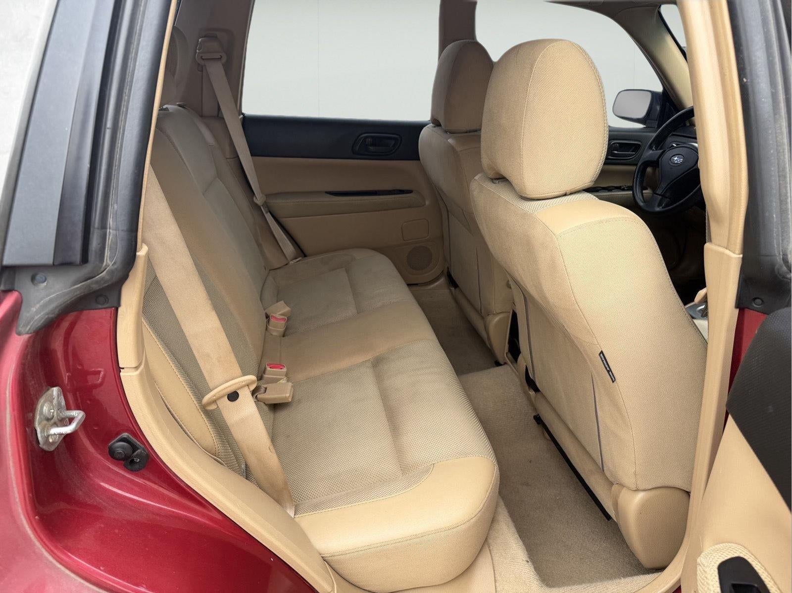 2005 Subaru Forester Base