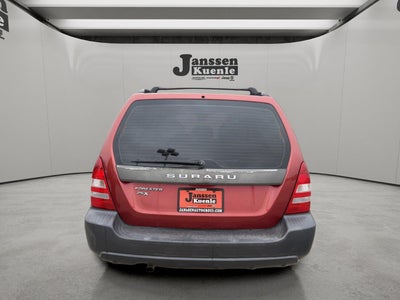 2005 Subaru Forester Base
