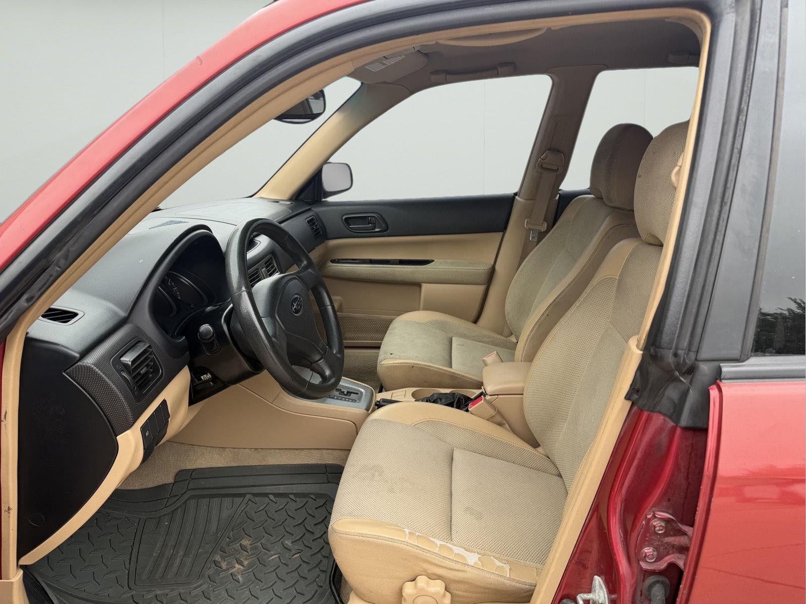 2005 Subaru Forester Base