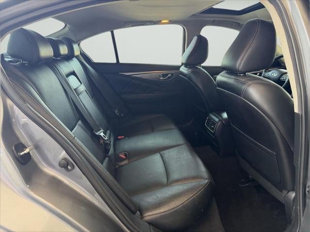 2015 INFINITI Q50 Premium