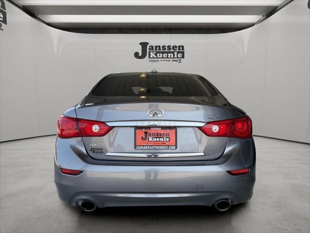 2015 INFINITI Q50 Premium