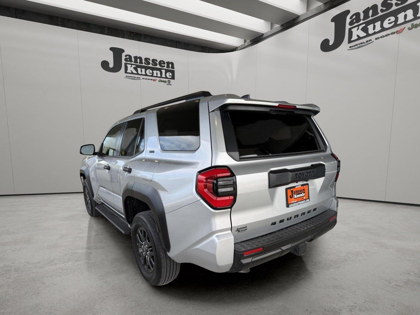 2025 Toyota 4Runner SR5