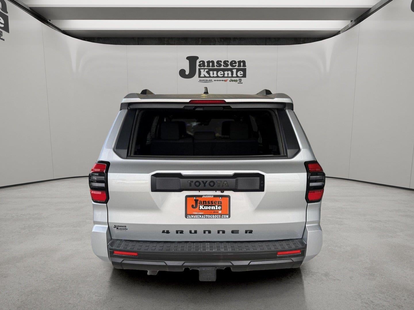 2025 Toyota 4Runner SR5
