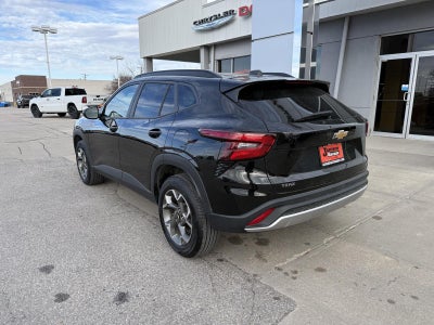 2025 Chevrolet Trax FWD LT