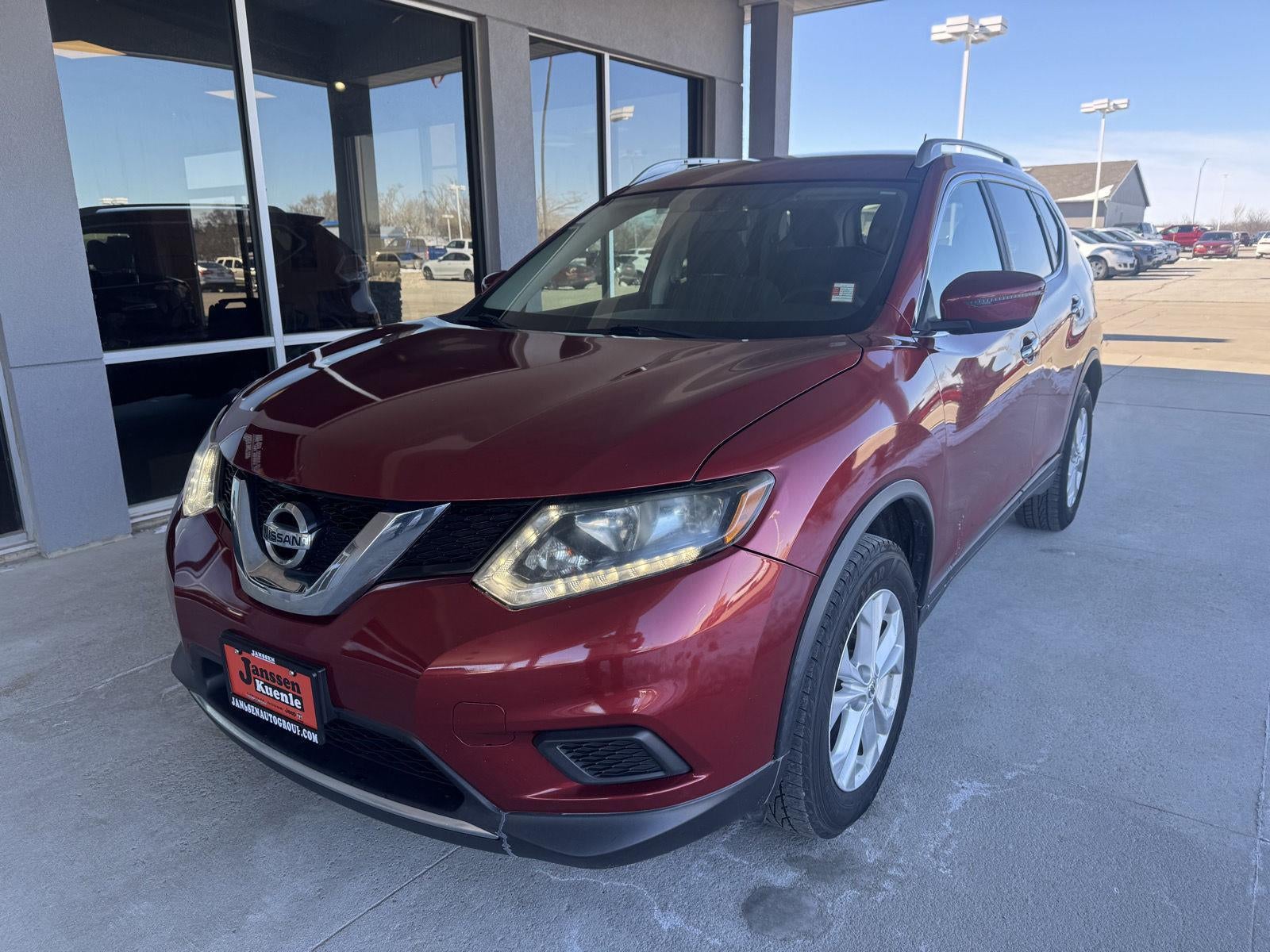 Used 2016 Nissan Rogue SV with VIN KNMAT2MV0GP719151 for sale in Plattsmouth, NE