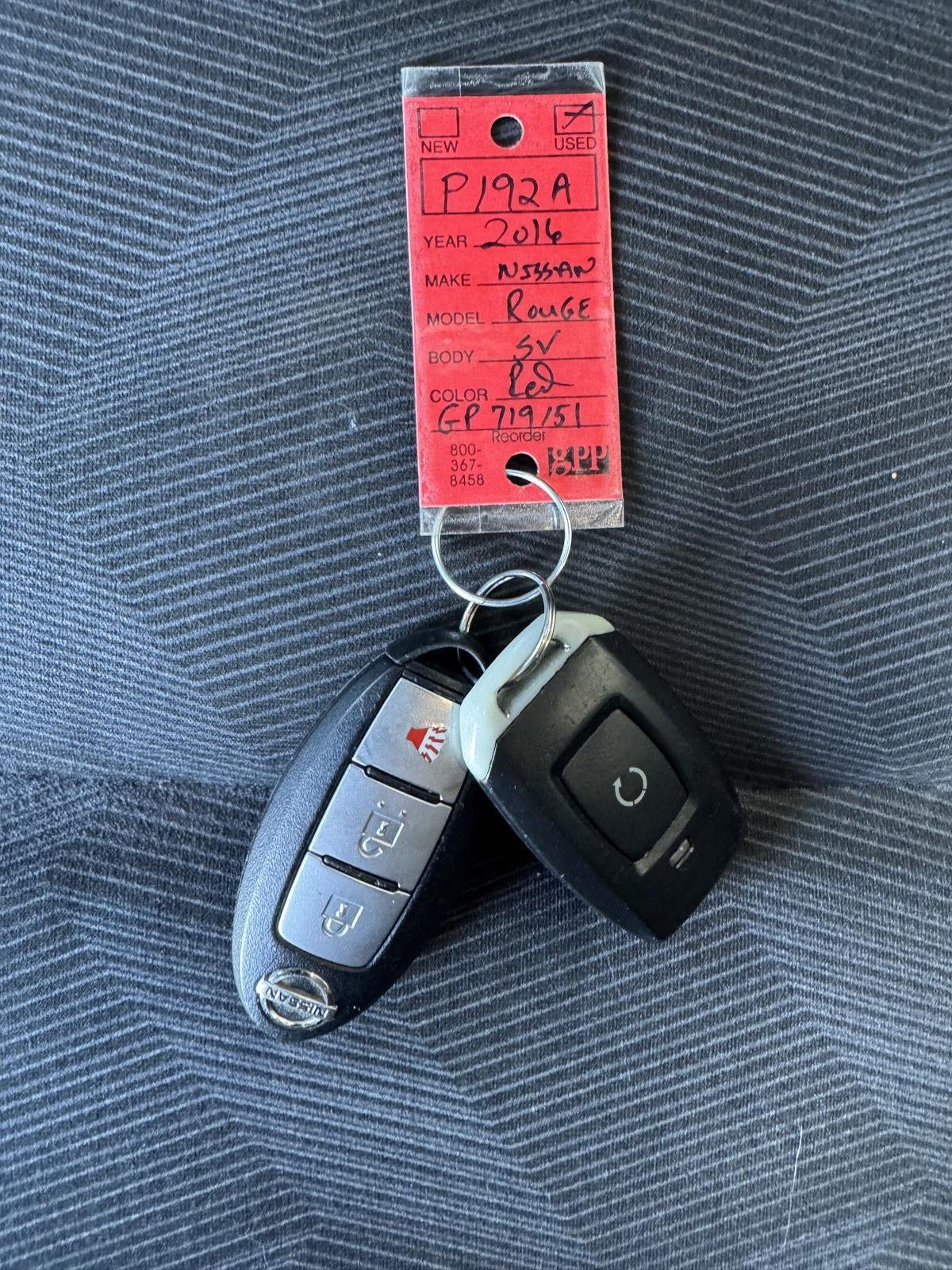 2016 Nissan Rogue SV