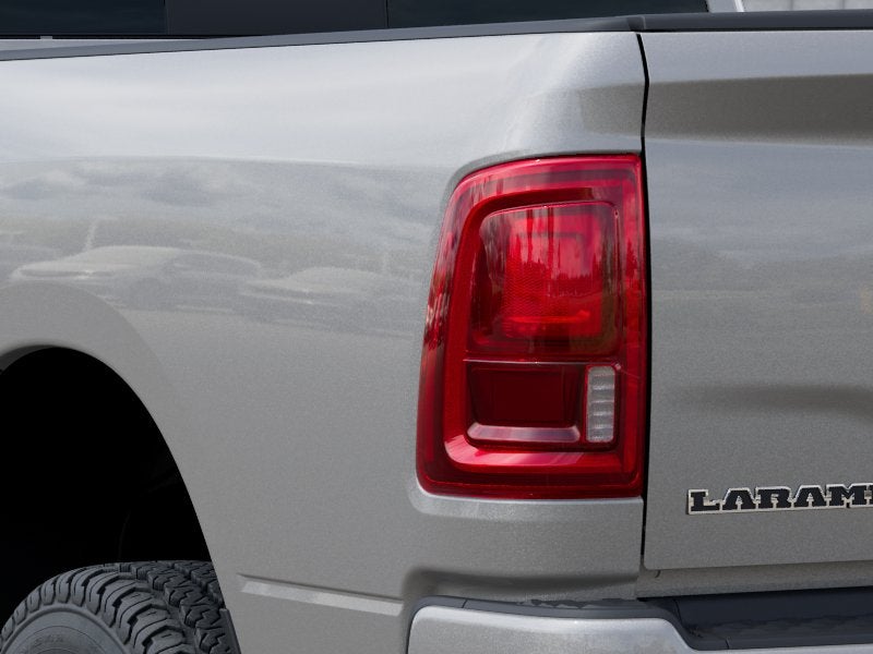 2027 RAM Ram 3500 RAM 3500 LARAMIE CREW CAB 4X4 8' BOX